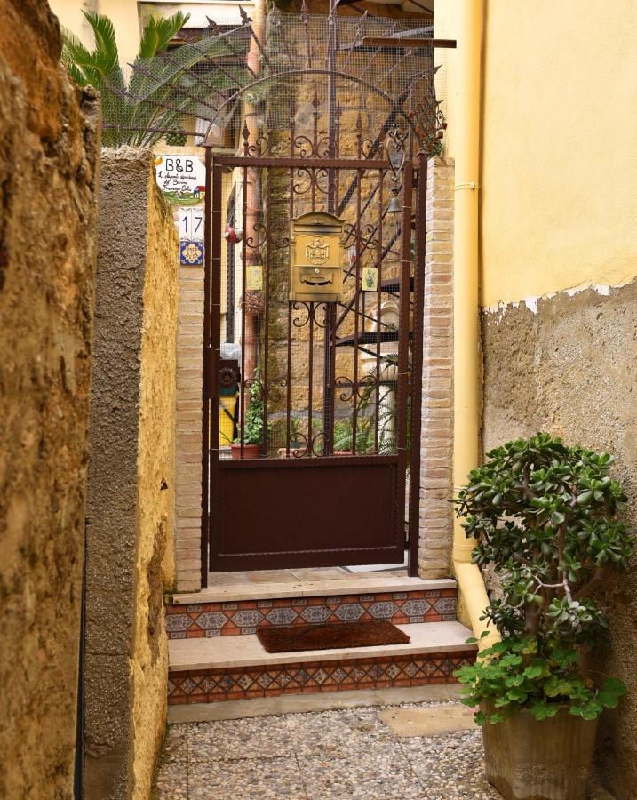 L'Elegante Dependance Del Barone Francesco Sala Apartment Agrigento Exterior photo